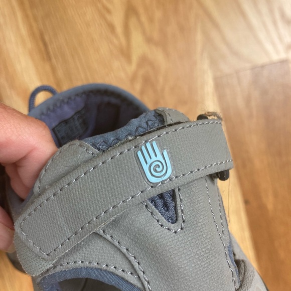 Women’s TEVA shoes size 8 - Picture 5 of 5